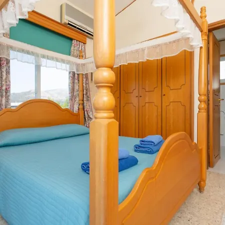 Aristotelis Villa